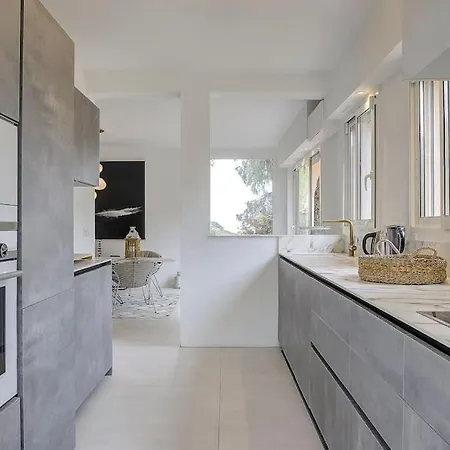 Twin Luxurious 8 Bedroom Pool In Villa *