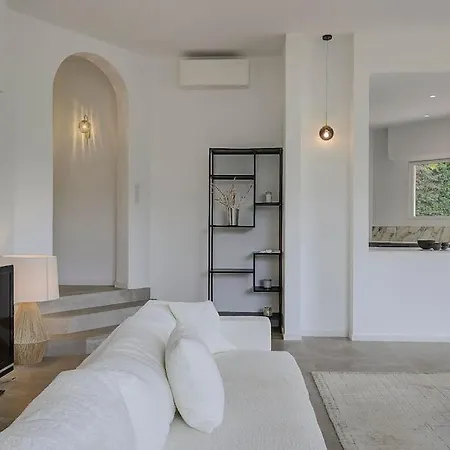 Vila Twin Luxurious 8 Bedroom Pool In Vallauris