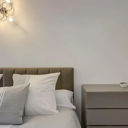 Twin Luxurious 8 Bedroom Pool In Vila Vallauris