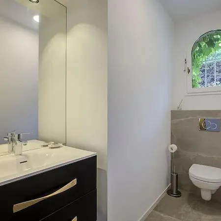 Vila Twin Luxurious 8 Bedroom Pool In Vallauris