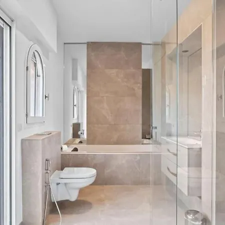 Twin Luxurious 8 Bedroom Pool In Vila *