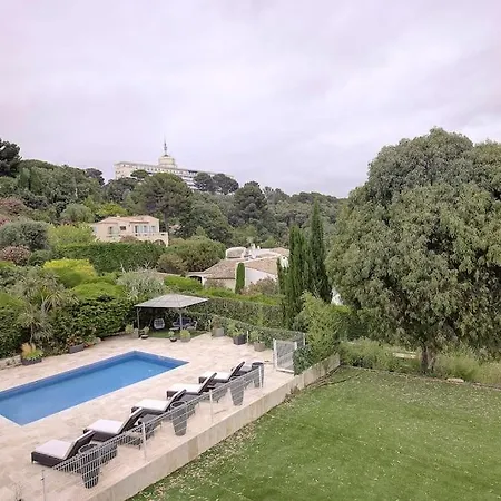Villa Twin Luxurious 8 Bedroom Pool In *