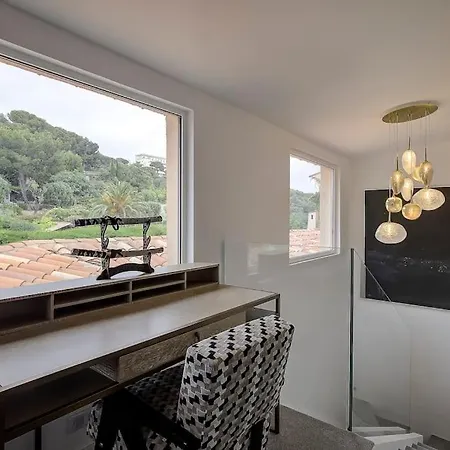 Twin Luxurious 8 Bedroom Pool In Vila Vallauris