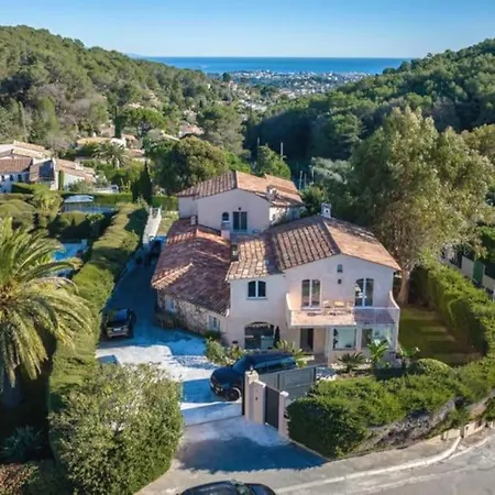 Twin Luxurious 8 Bedroom Pool In *